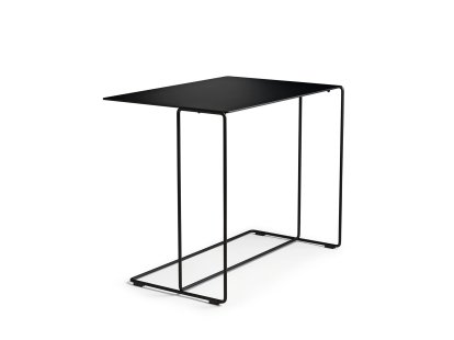 Oki Beistelltisch, H 46 x B 56 x T 38 cm, Matt-pulverbeschichtet schwarz, Matt-pulverbeschichtet schwarz